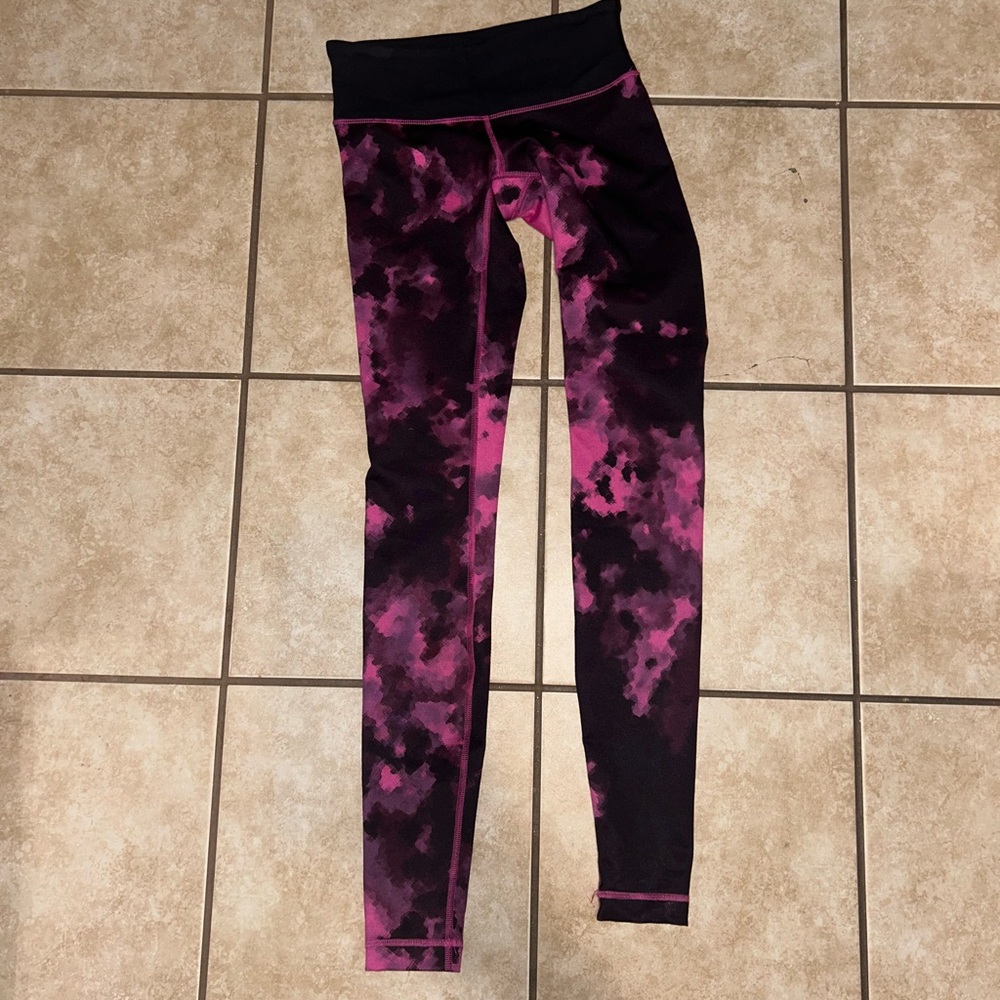 Lululemon Wunder Under Full Length Blooming Raspberry Pixie Leggings size 4